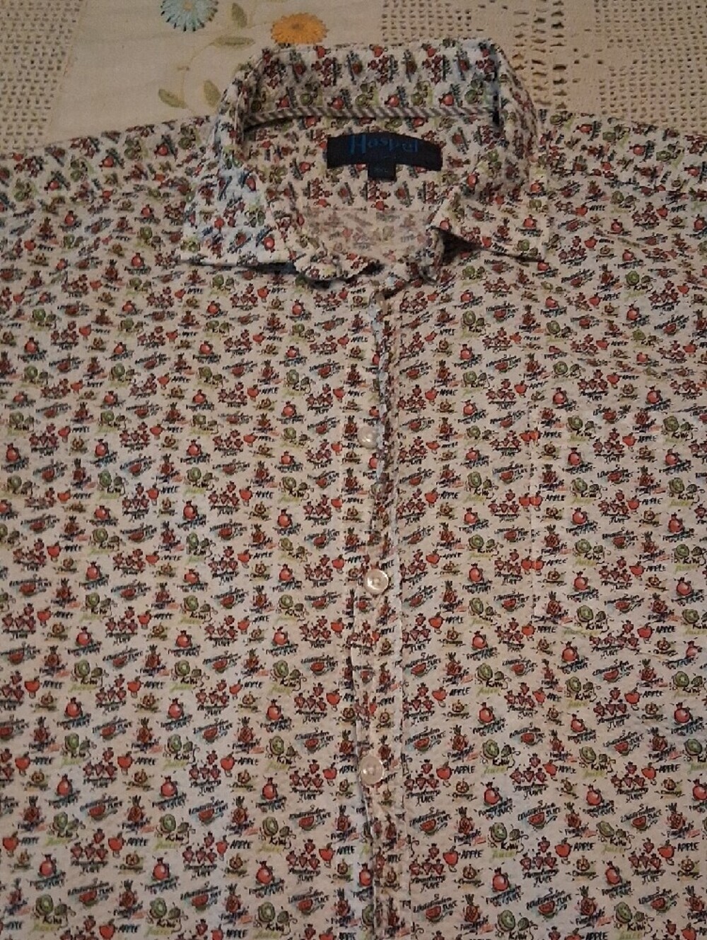 Haspel Seersucker Men’s Fruit-Print Casual Shirt - Picture 3 of 10